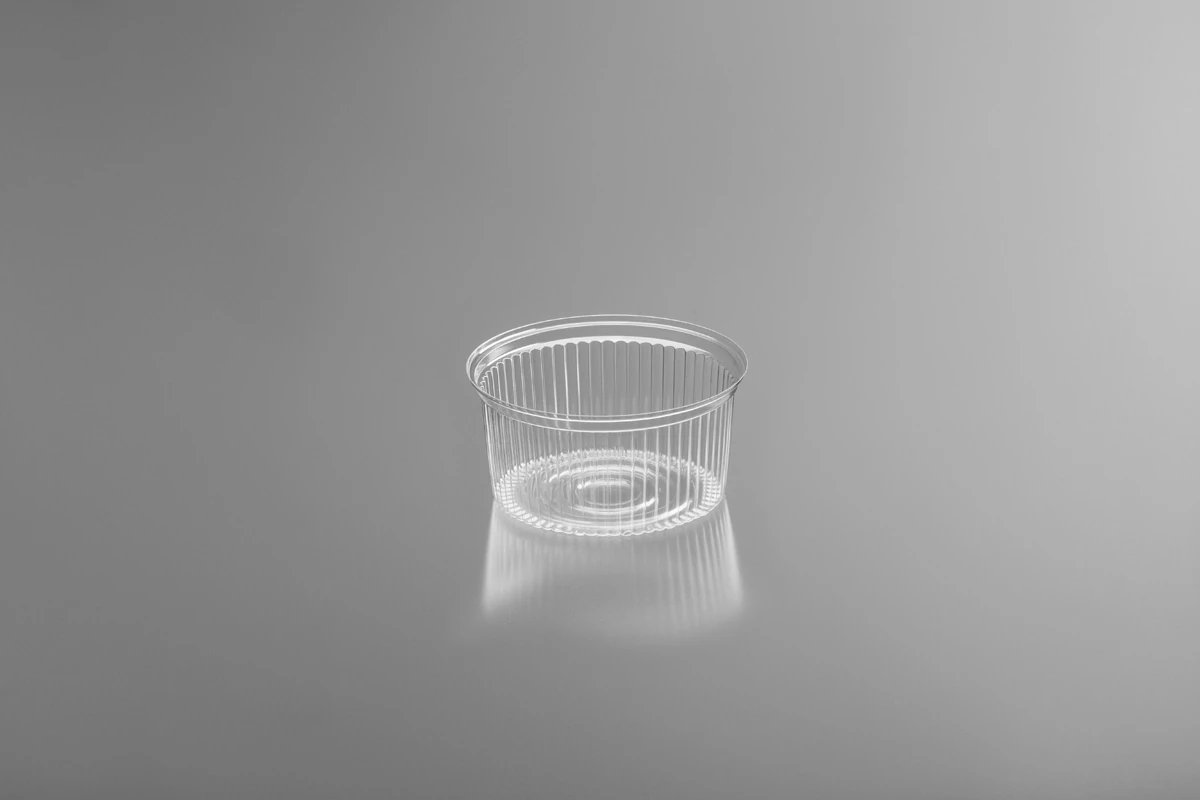 550 ml-es átlátszó műanyag tégely